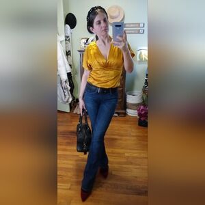 Women's BCBG Max Azria golden yellow orange silk v-neck side zip blouse S